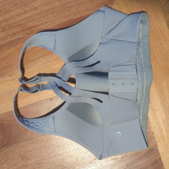 AIRSUPPORT BRA *HIGH SUPPORT - Picture 3 of 4